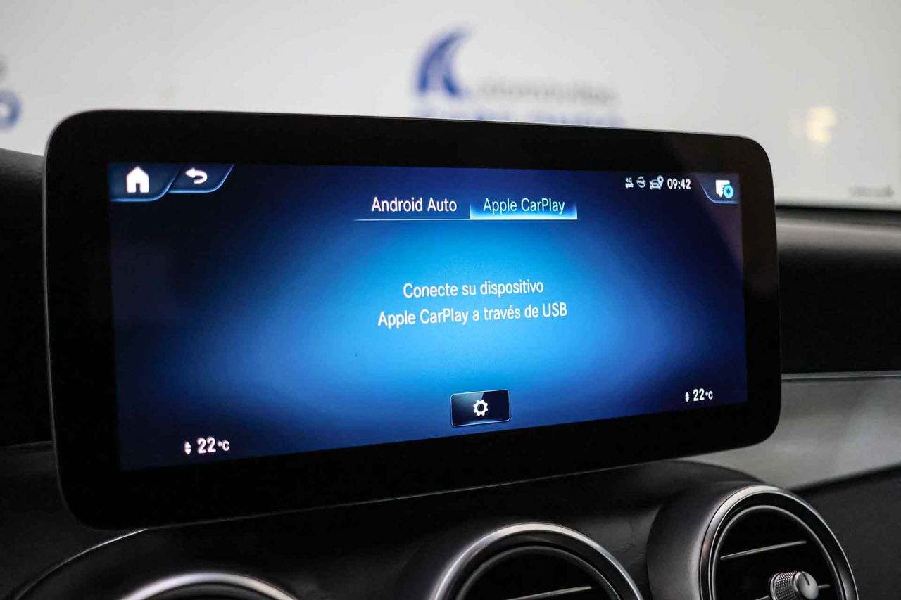 Mercedes GLC Coupé GLC 300 e 4MATIC **AMG Line** - Foto 64