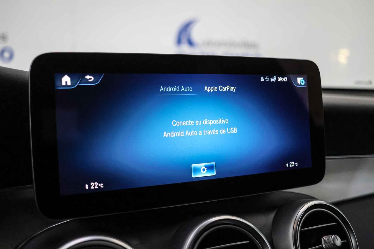 Mercedes GLC Coupé GLC 300 e 4MATIC **AMG Line** - Foto 63