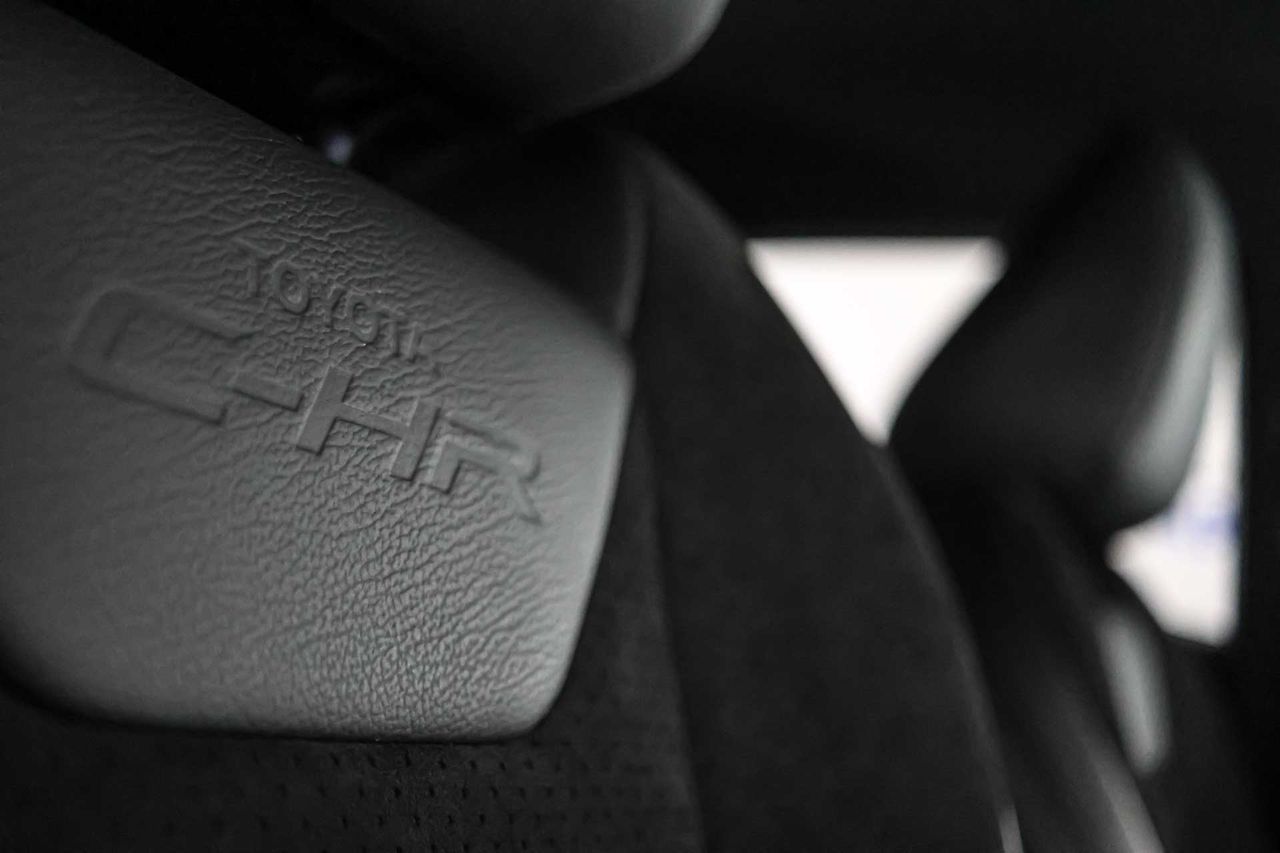 Toyota C-HR 2.0 180H Advance - Foto 53