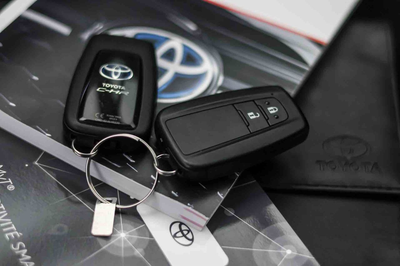 Toyota C-HR 2.0 180H Advance - Foto 71
