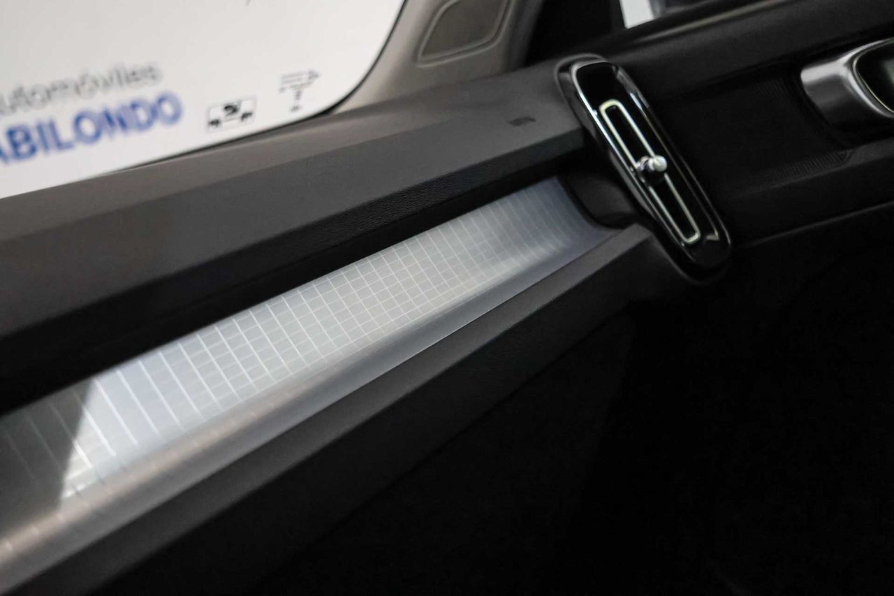 Volvo XC40 1.5 T5 Twin Recharge Inscription Auto - Foto 49