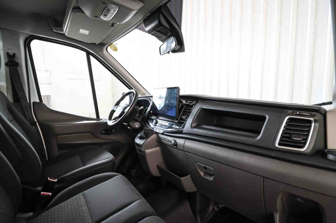 Ford Transit 2T PE L3H1 Trend Business *Eléctrico* **Caja abierta** - Foto 44