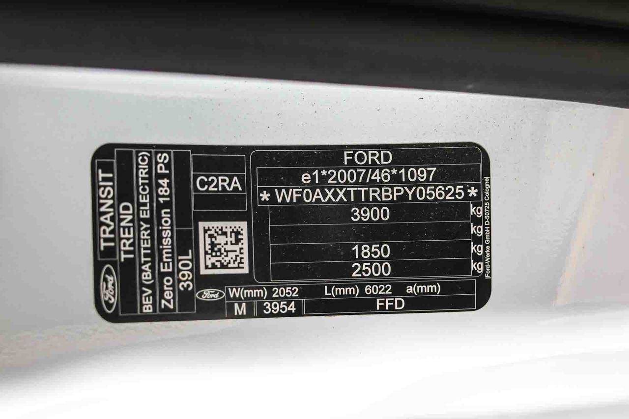 Ford Transit 2T PE L3H1 Trend Business *Eléctrico* **Caja abierta** - Foto 9