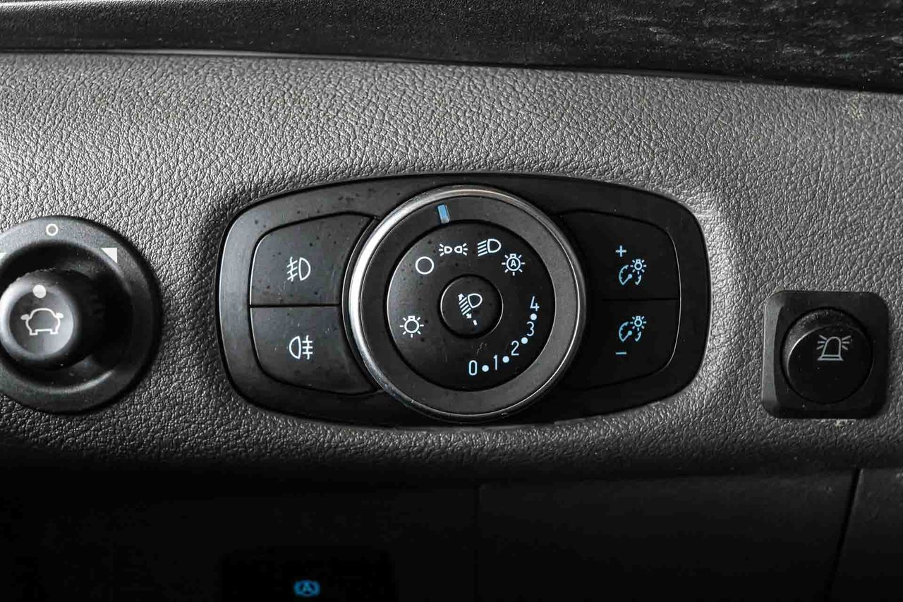 Ford Transit 2T PE L3H1 Trend Business *Eléctrico* **Caja abierta** - Foto 32