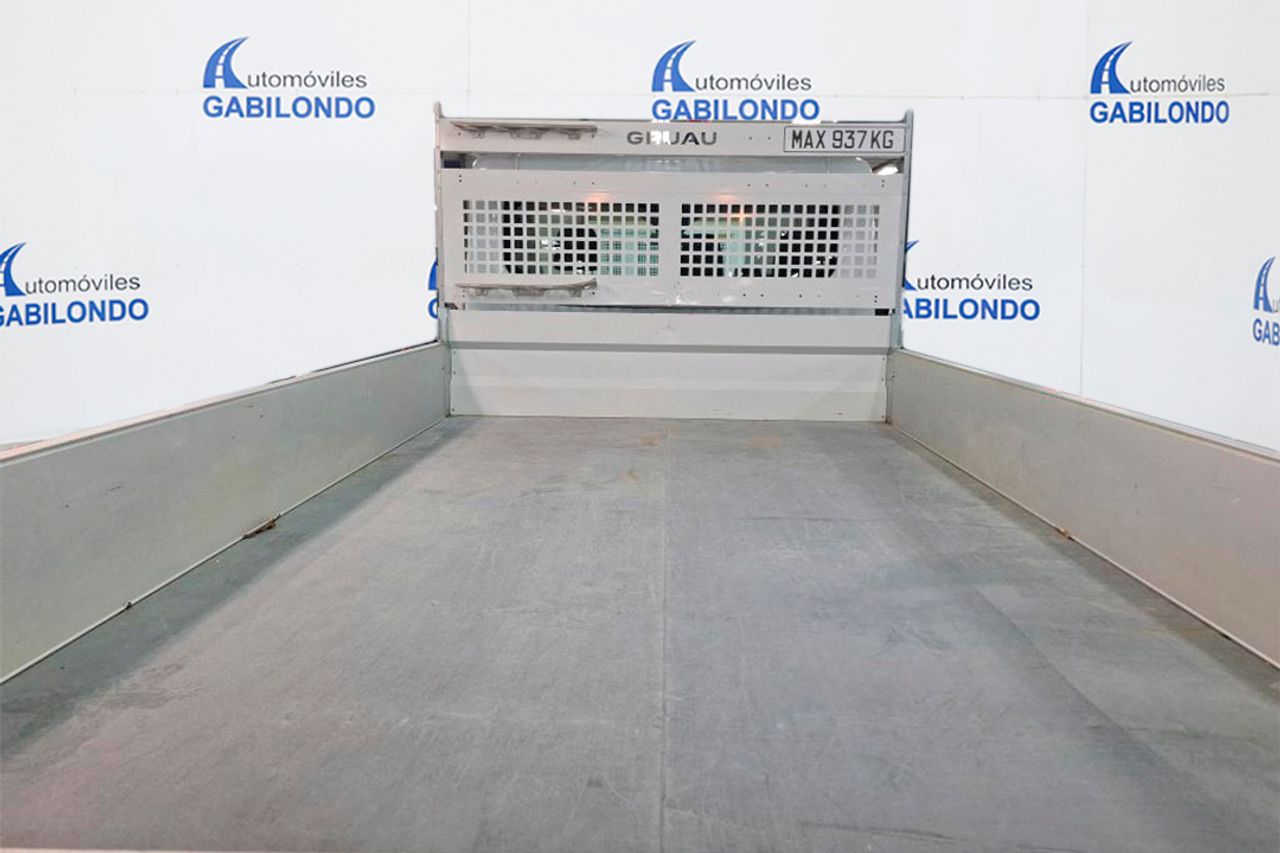 Ford Transit 2T PE L3H1 Trend Business *Eléctrico* **Caja abierta** - Foto 7