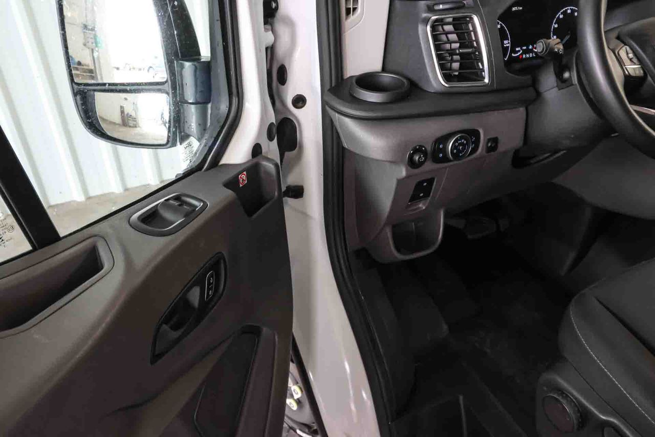 Ford Transit 2T PE L3H1 Trend Business *Eléctrico* **Caja abierta** - Foto 30