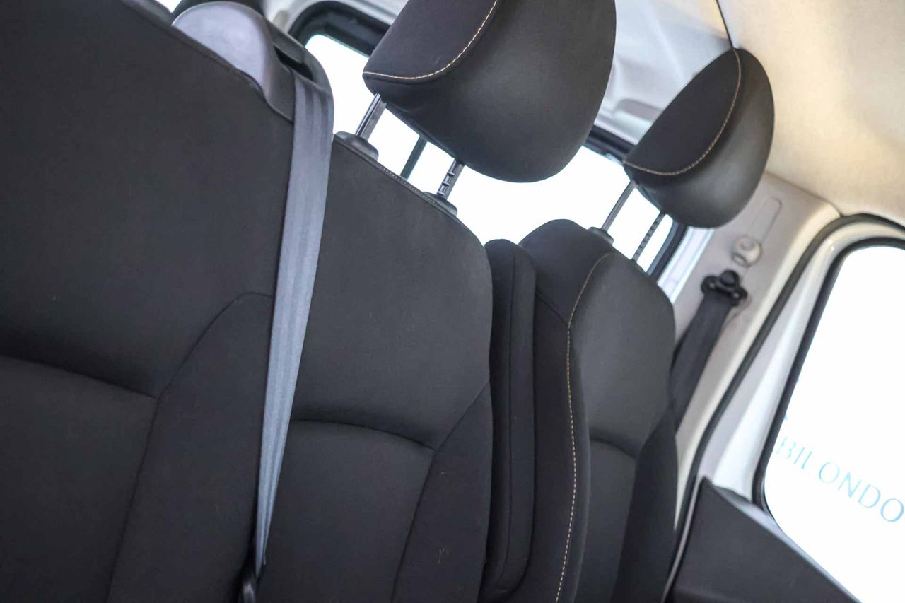 Renault Trafic Combi L1 1.6 dCi Zen **9 Plazas** - Foto 49