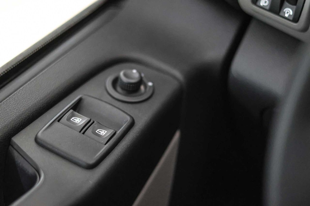 Renault Trafic Combi L1 1.6 dCi Zen **9 Plazas** - Foto 28