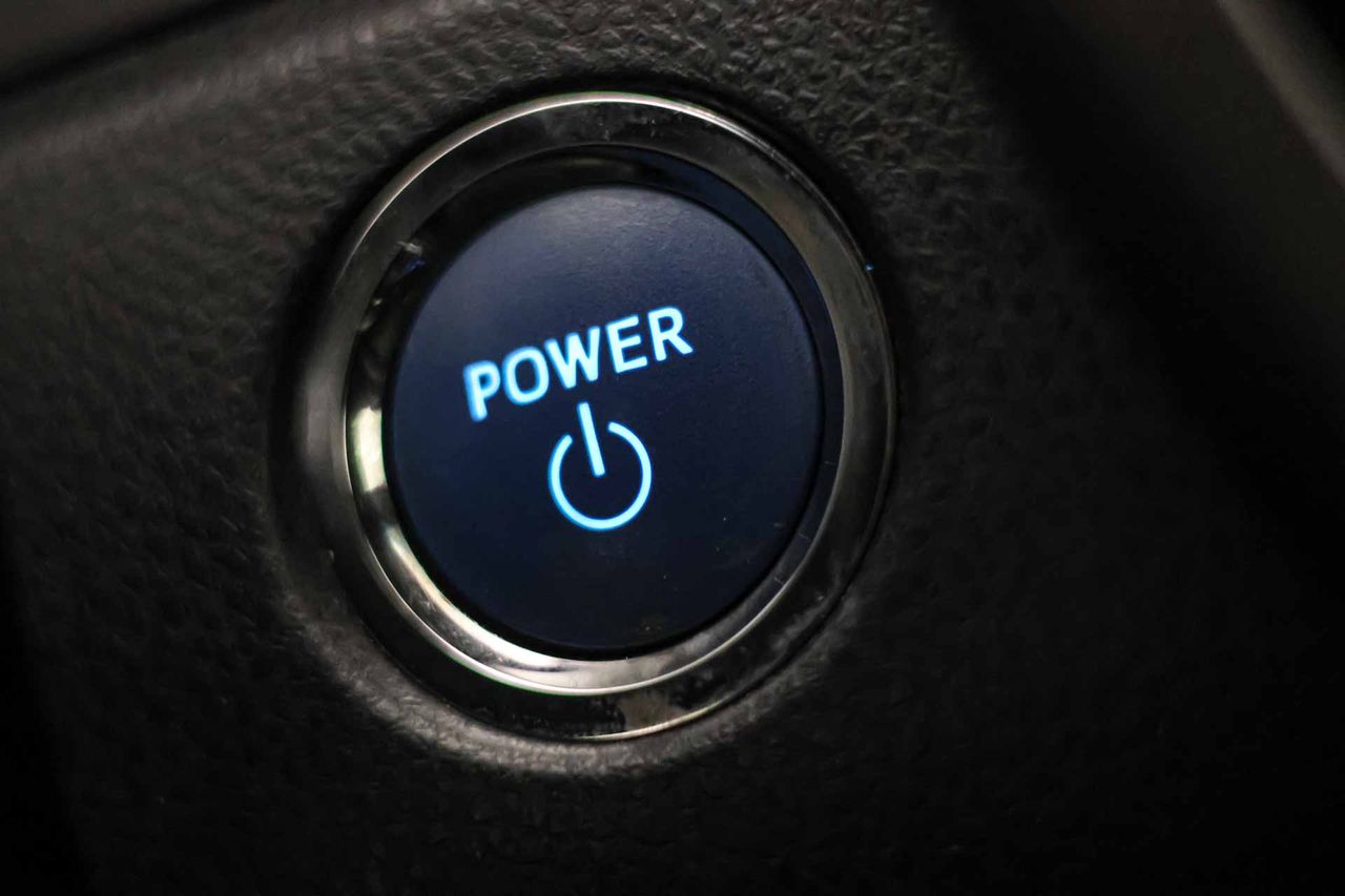 Toyota Camry 2.5 220H Advance - Foto 39