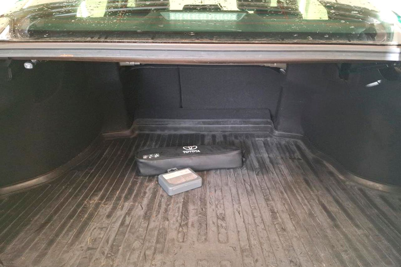 Toyota Camry 2.5 220H Advance - Foto 9