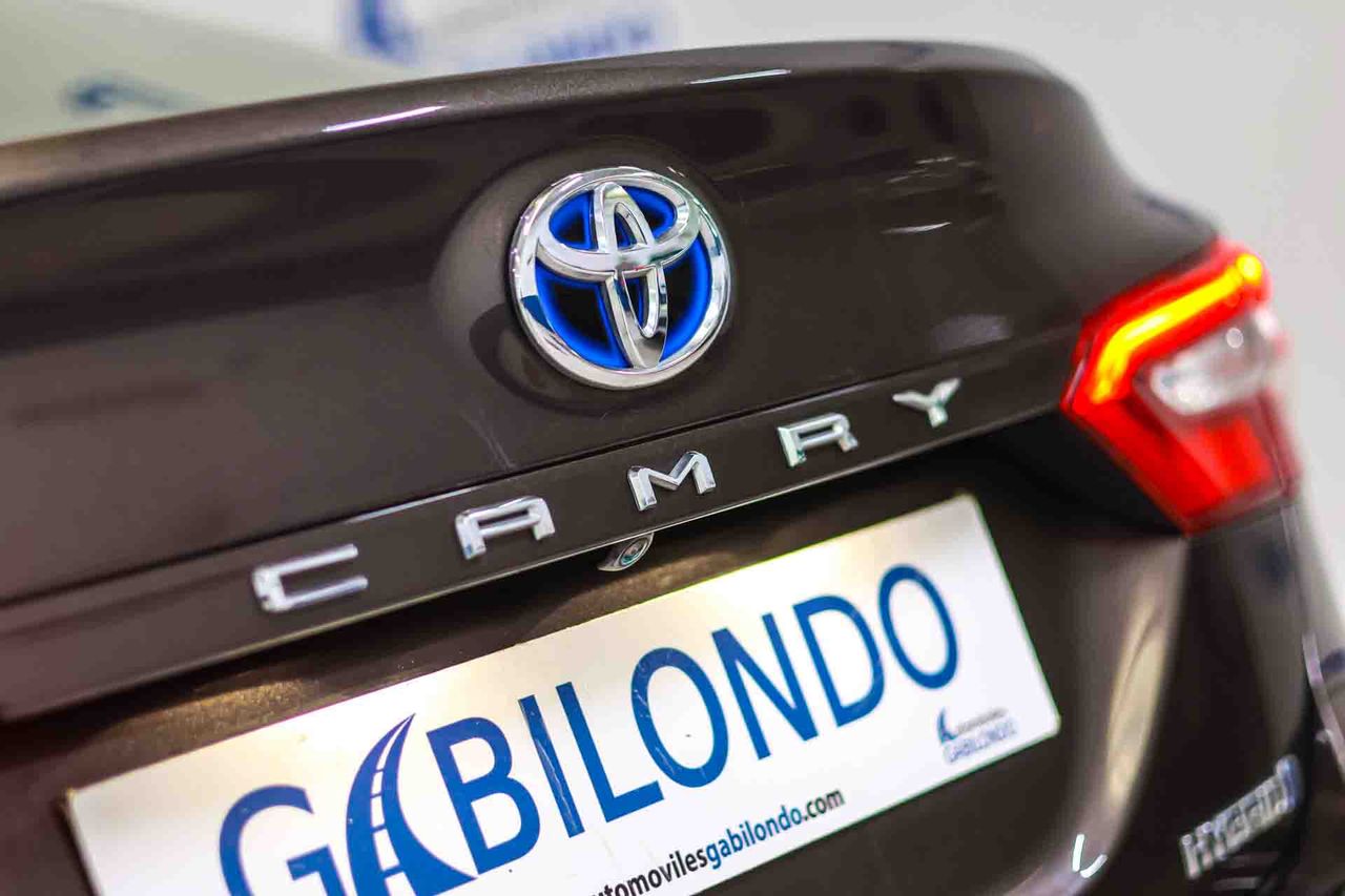 Toyota Camry 2.5 220H Advance - Foto 11