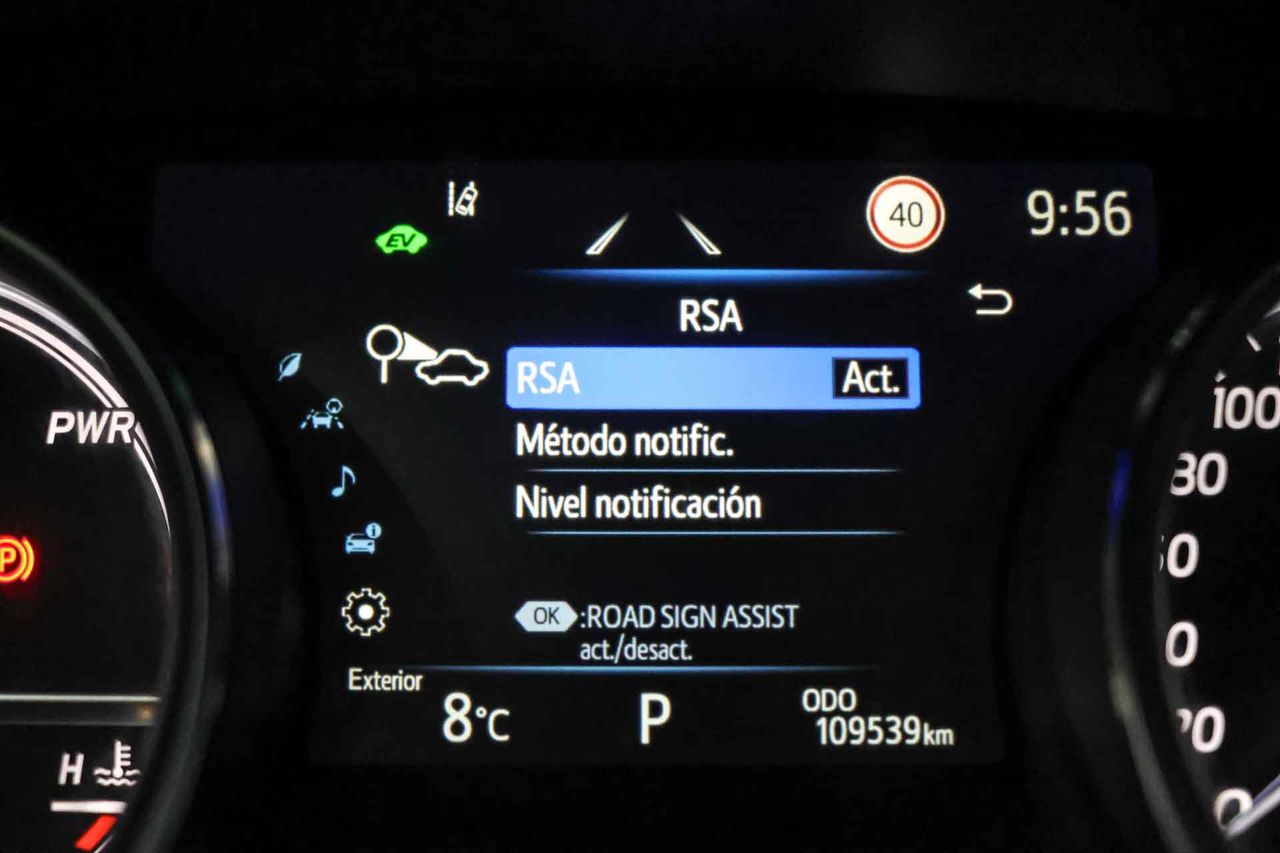 Toyota Camry 2.5 220H Advance - Foto 57