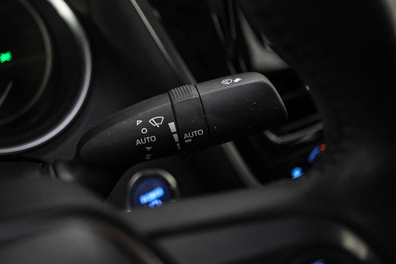 Toyota Camry 2.5 220H Advance - Foto 37