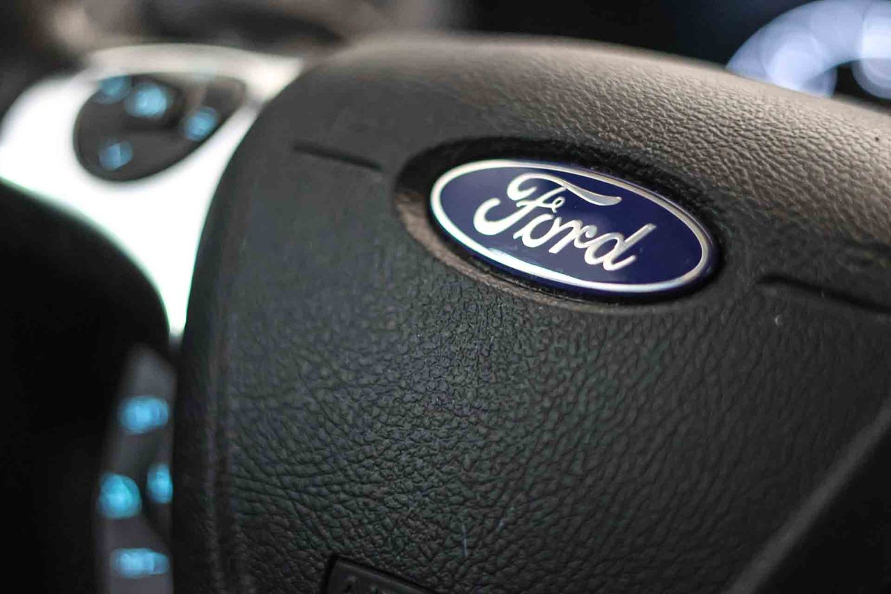 Ford Transit Connect Kombi 1.5 TDCi 74kW Trend 220 L1 (M1) **5 Plazas** - Foto 33