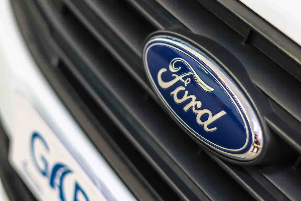 Ford Transit Connect Kombi 1.5 TDCi 74kW Trend 220 L1 (M1) **5 Plazas** - Foto 9