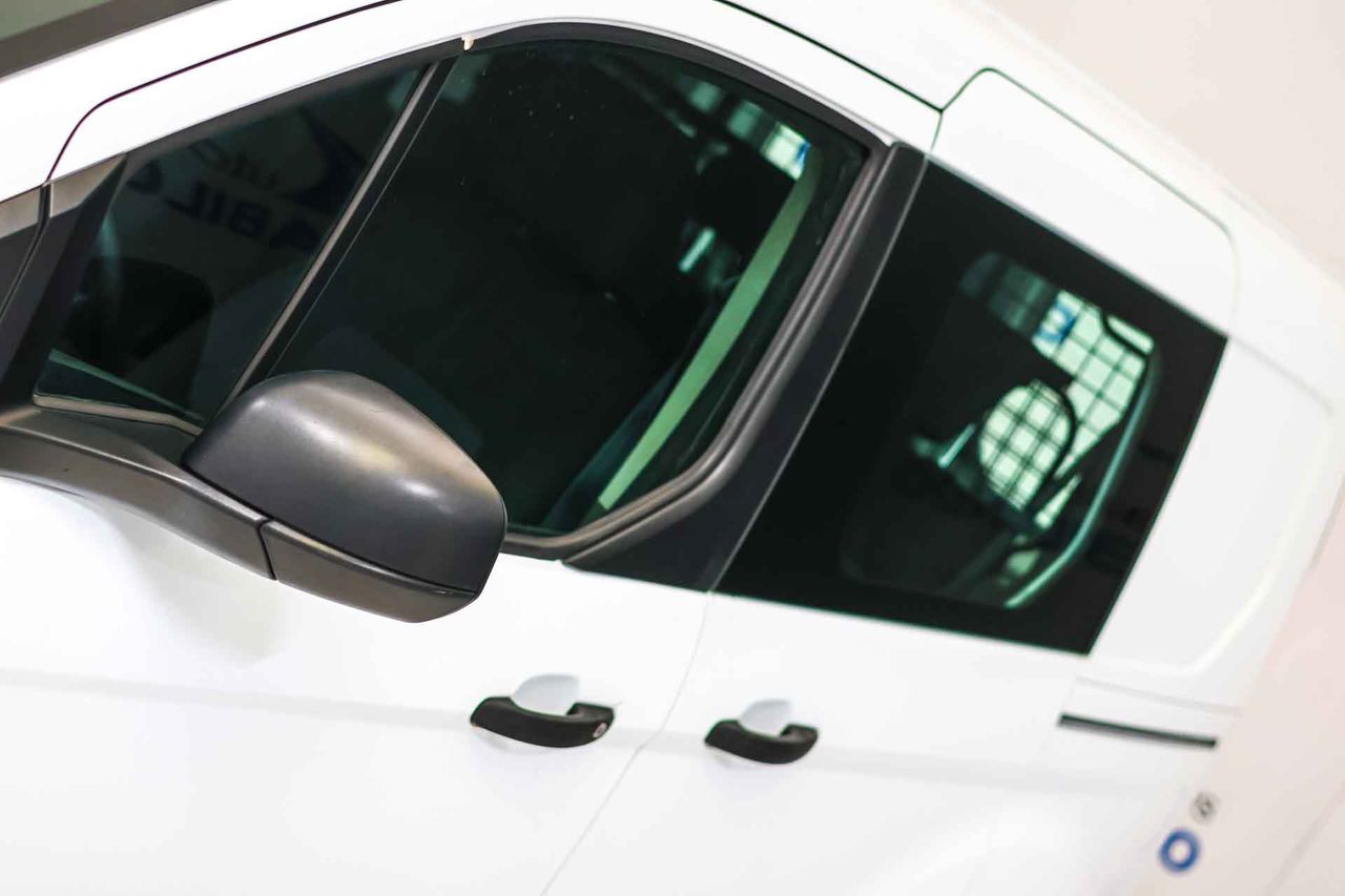 Ford Transit Connect Kombi 1.5 TDCi 74kW Trend 220 L1 (M1) **5 Plazas** - Foto 21