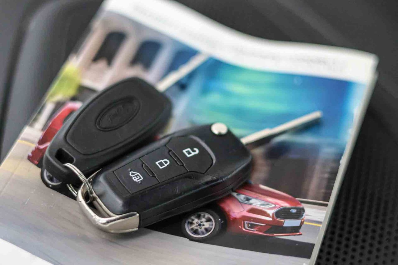 Ford Transit Connect Kombi 1.5 TDCi 74kW Trend 220 L1 (M1) **5 Plazas** - Foto 61