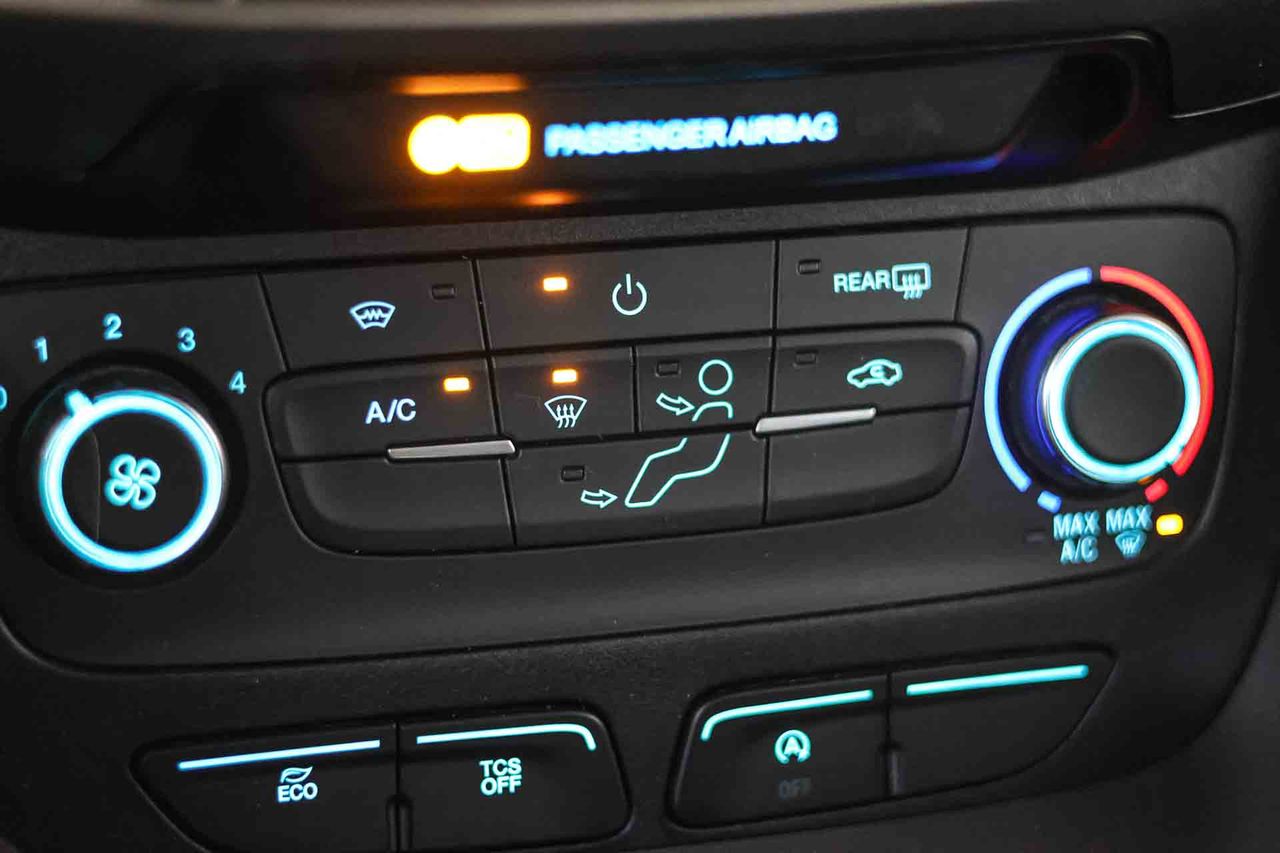 Ford Transit Connect Kombi 1.5 TDCi 74kW Trend 220 L1 (M1) **5 Plazas** - Foto 42