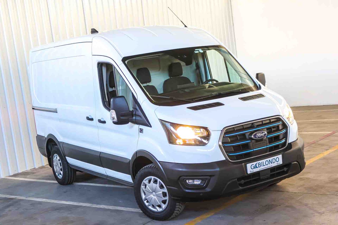 Ford Transit E-Transit 350 L2H2 135kW 75/68kWh Trend Business *Eléctrico* - Foto 13