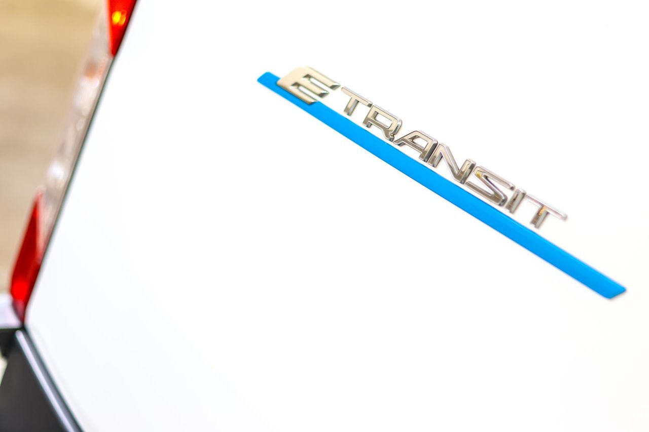 Ford Transit E-Transit 350 L2H2 135kW 75/68kWh Trend Business *Eléctrico* - Foto 12