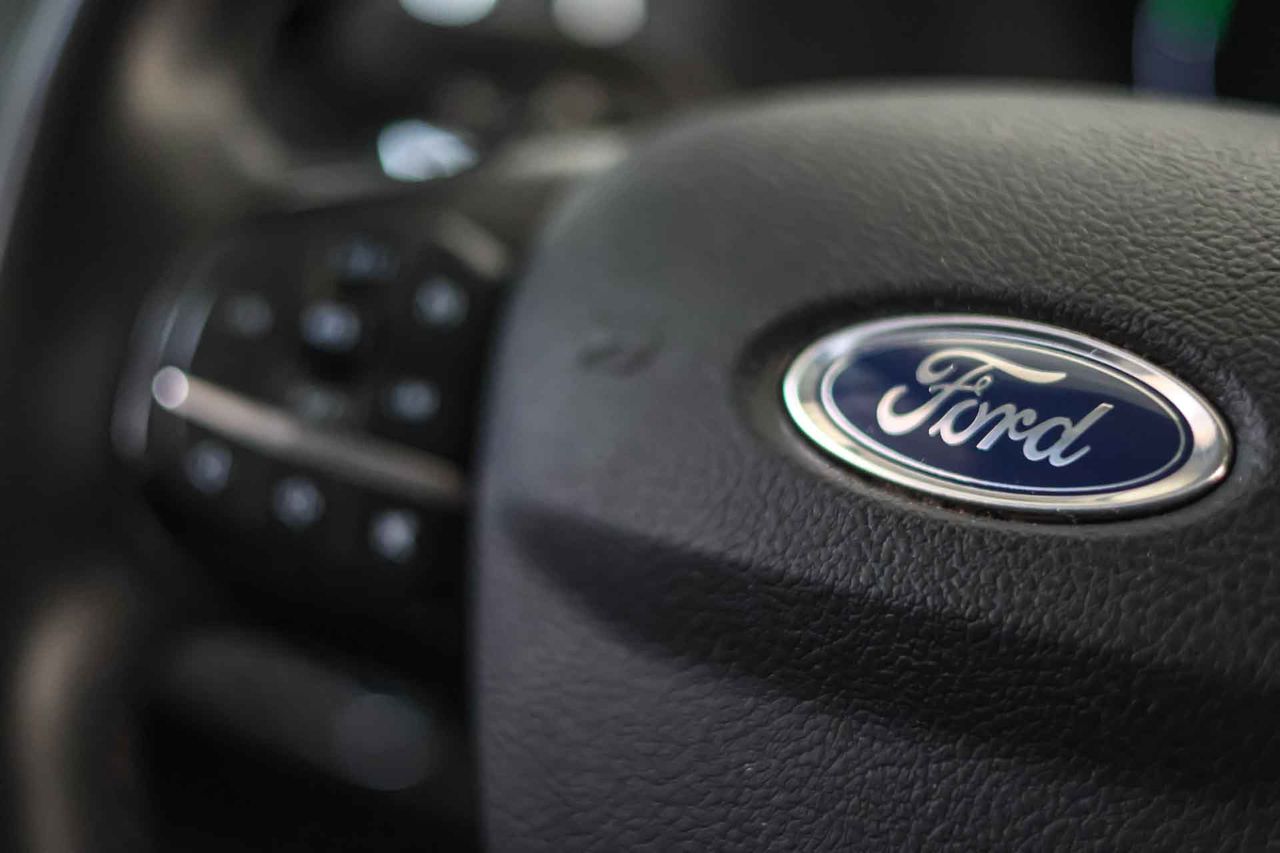 Ford Transit E-Transit 350 L2H2 135kW 75/68kWh Trend Business *Eléctrico* - Foto 35