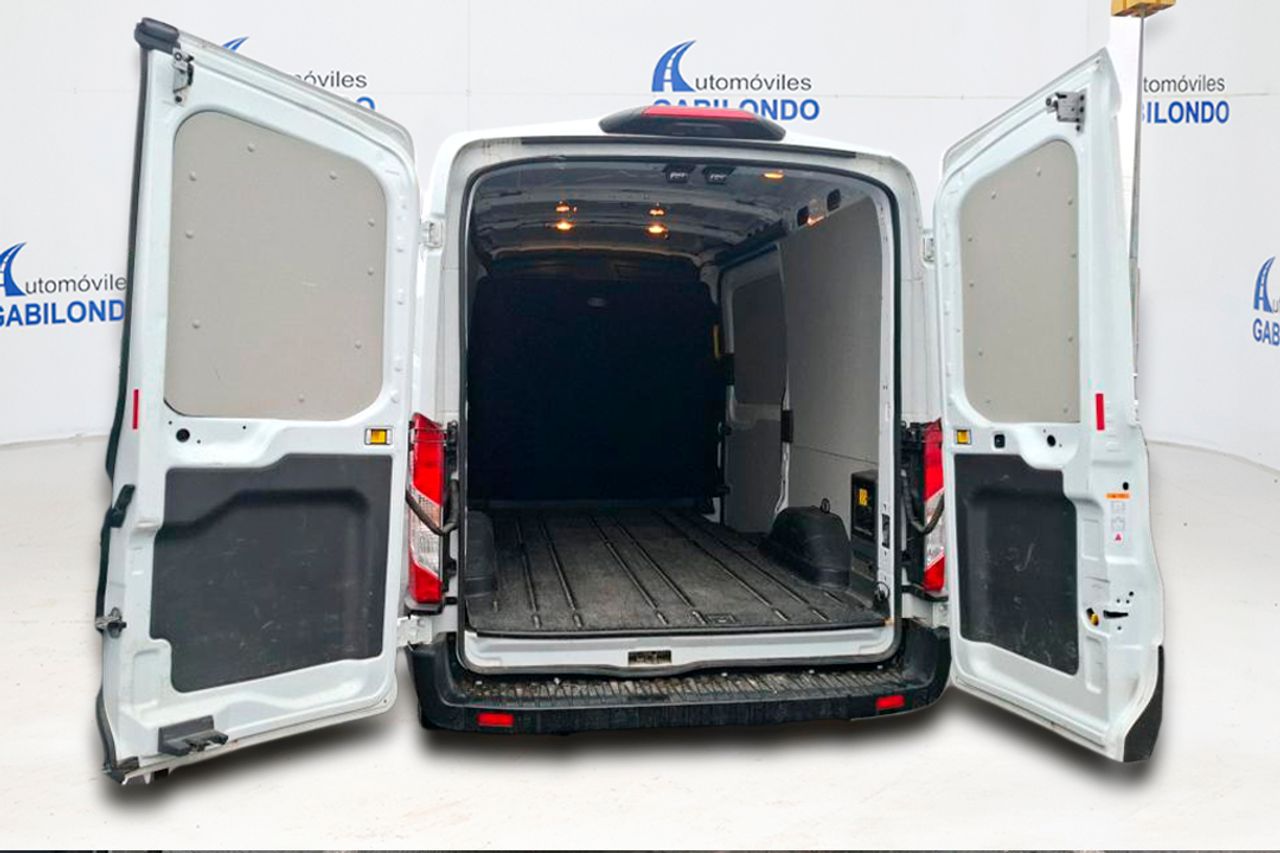 Ford Transit E-Transit 350 L2H2 135kW 75/68kWh Trend Business *Eléctrico* - Foto 8