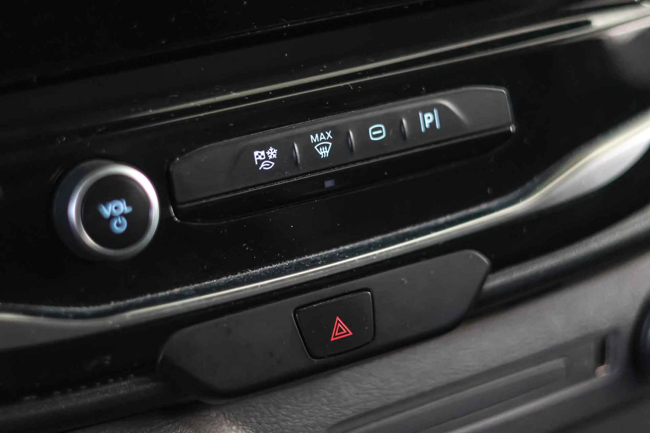 Ford Transit E-Transit 350 L2H2 135kW 75/68kWh Trend Business *Eléctrico* - Foto 42