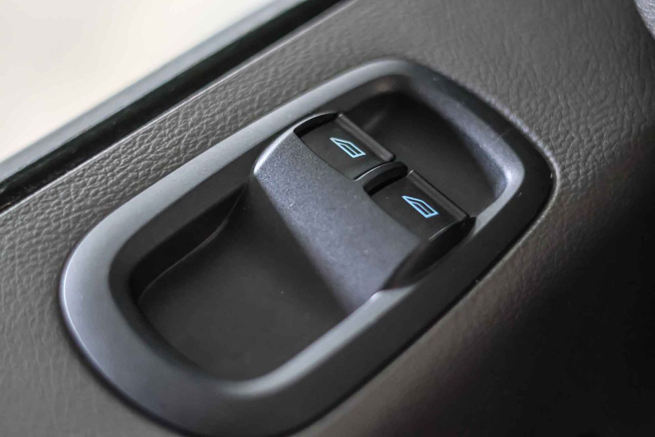 Ford Transit E-Transit 350 L2H2 135kW 75/68kWh Trend Business *Eléctrico* - Foto 32