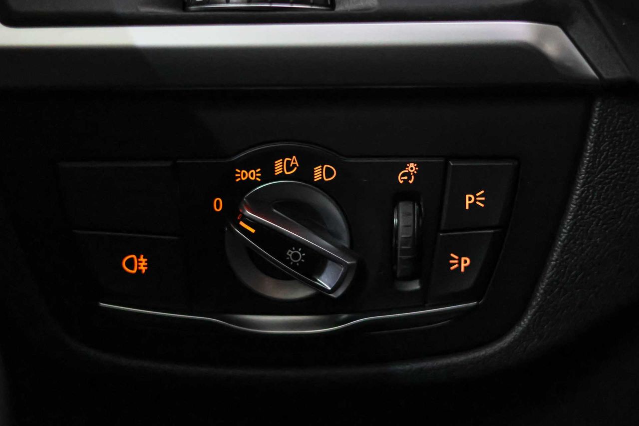 BMW X3 xDrive30e xLine - Foto 36