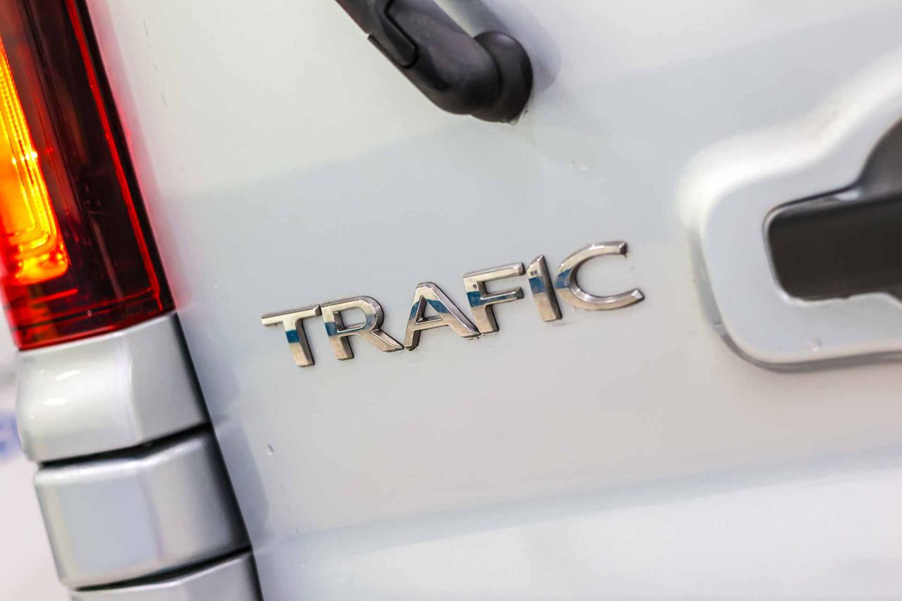 Renault Trafic Equilibre Largo Ene Blue dCi 110kW EasyA ** 9 Plazas** - Foto 14