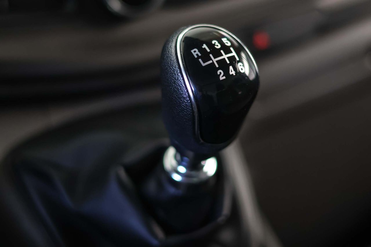 Ford Transit L4 2.0 Ecoblue Trend Business **Chasis cabina** - Foto 29