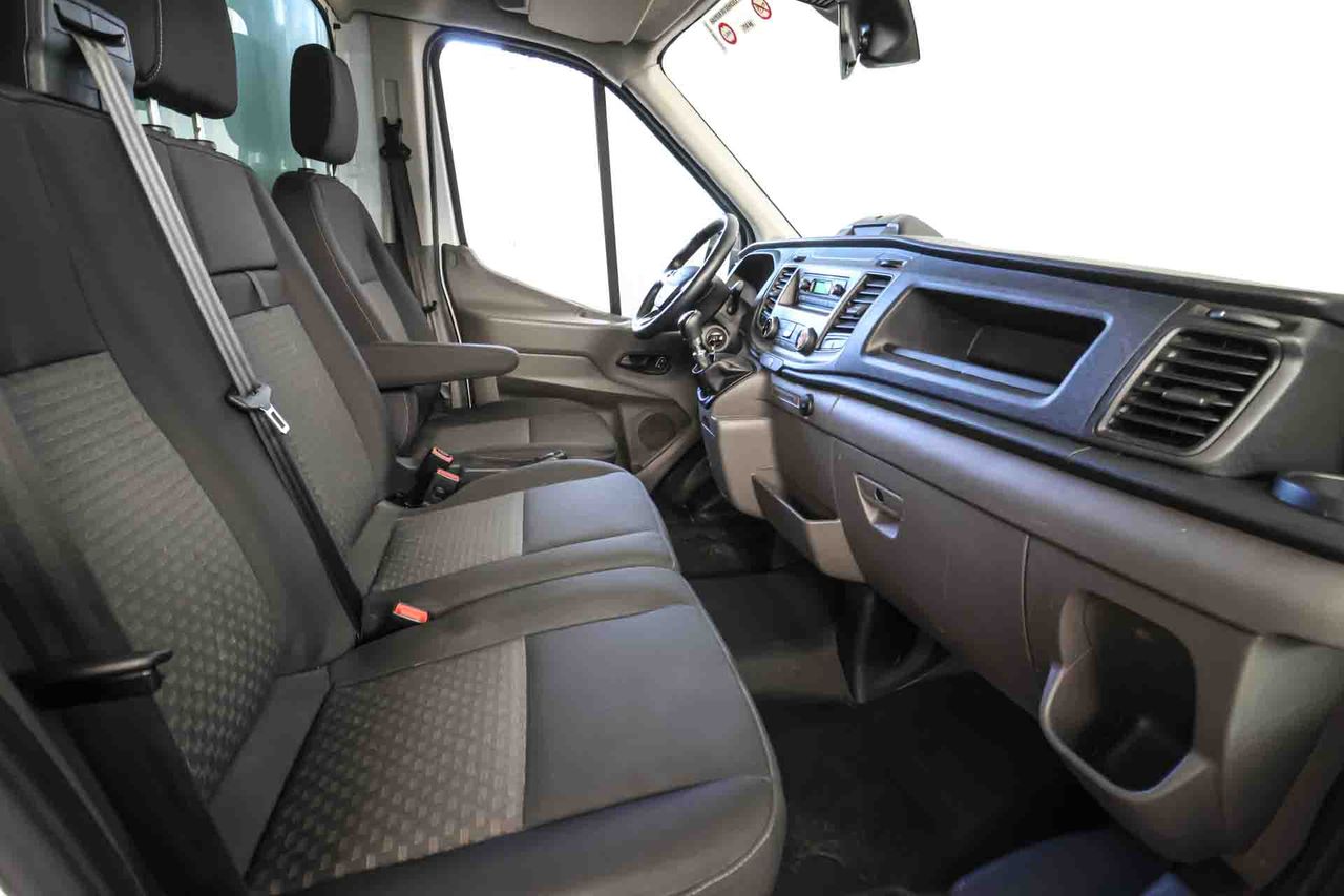 Ford Transit L4 2.0 Ecoblue Trend Business **Chasis cabina** - Foto 35