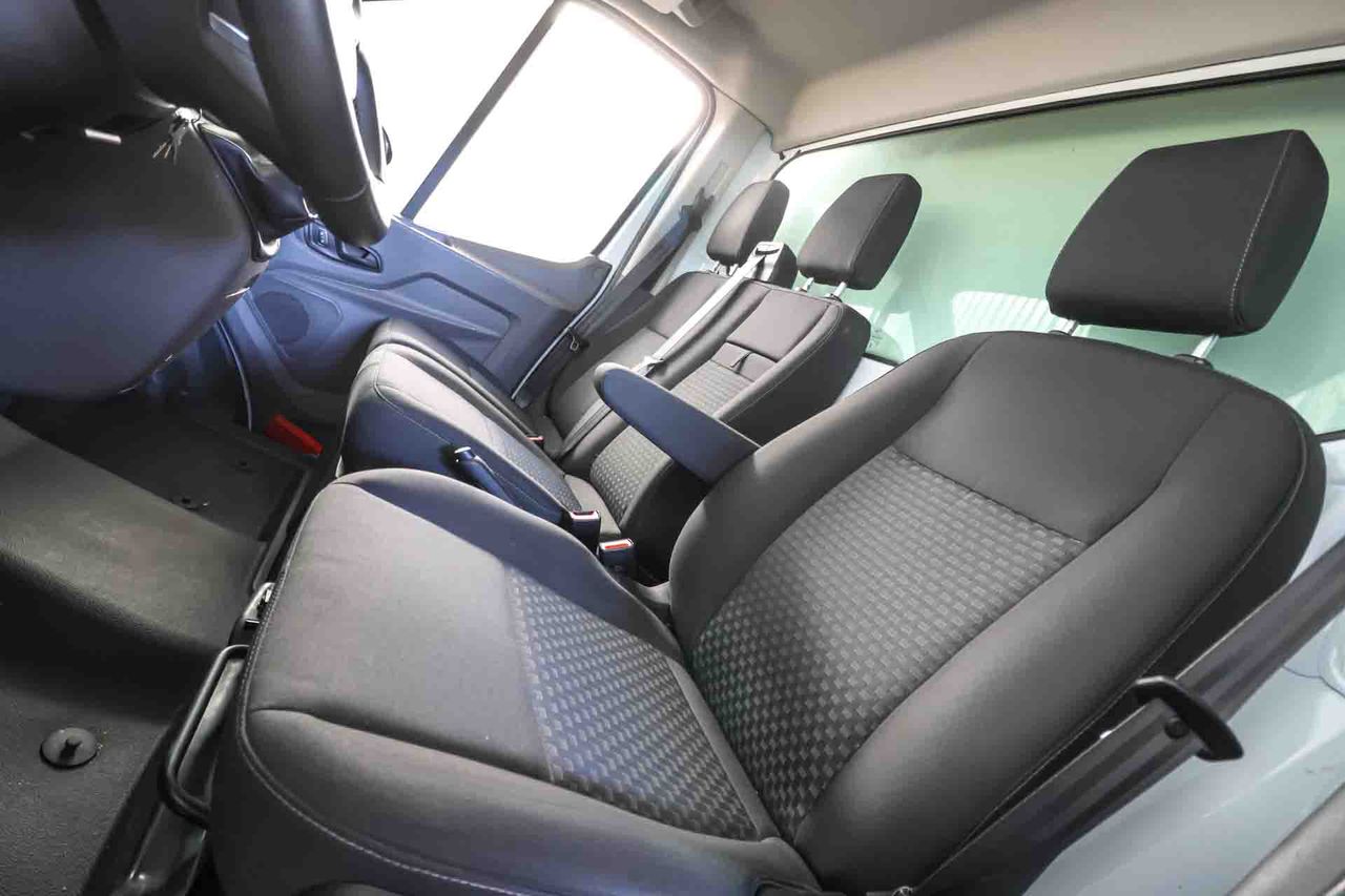 Ford Transit L4 2.0 Ecoblue Trend Business **Chasis cabina** - Foto 20