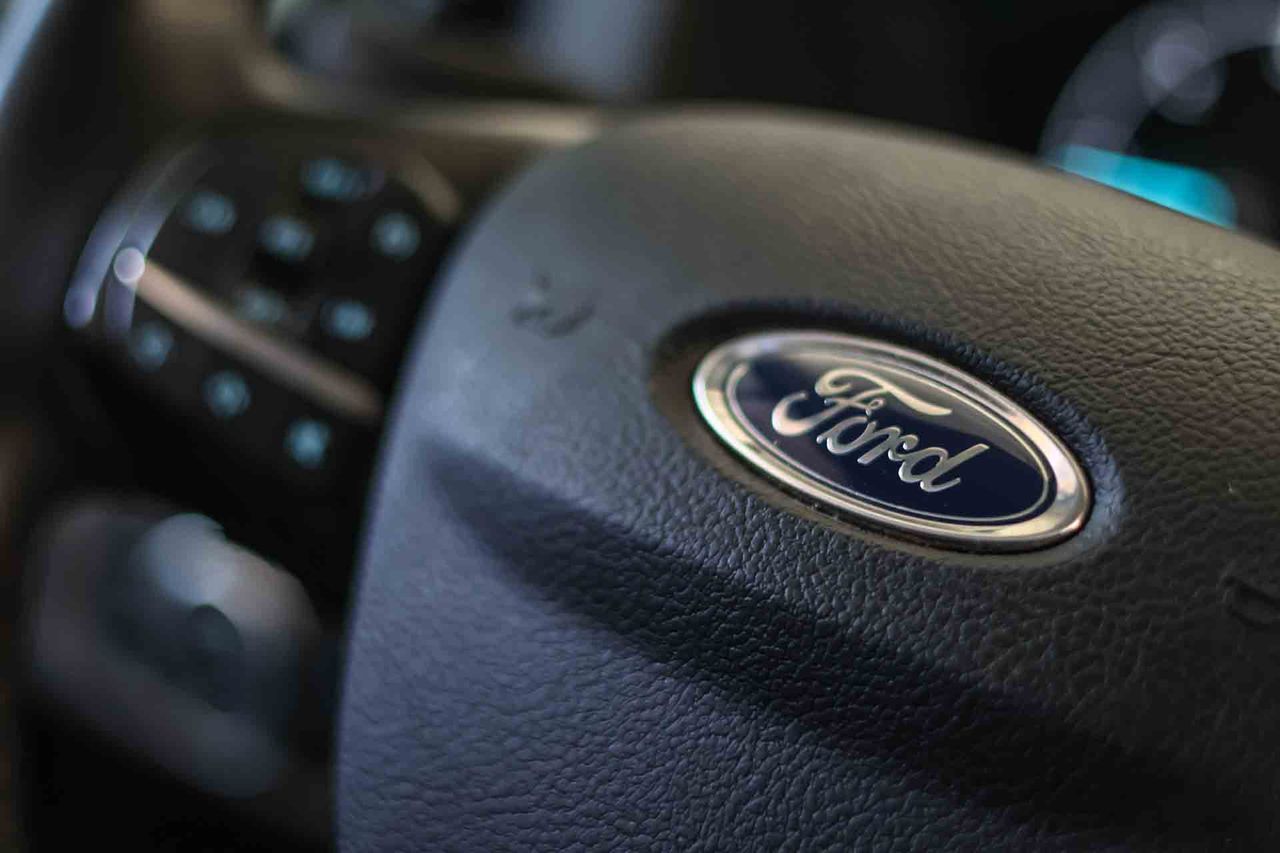 Ford Transit L4 2.0 Ecoblue Trend Business **Chasis cabina** - Foto 23