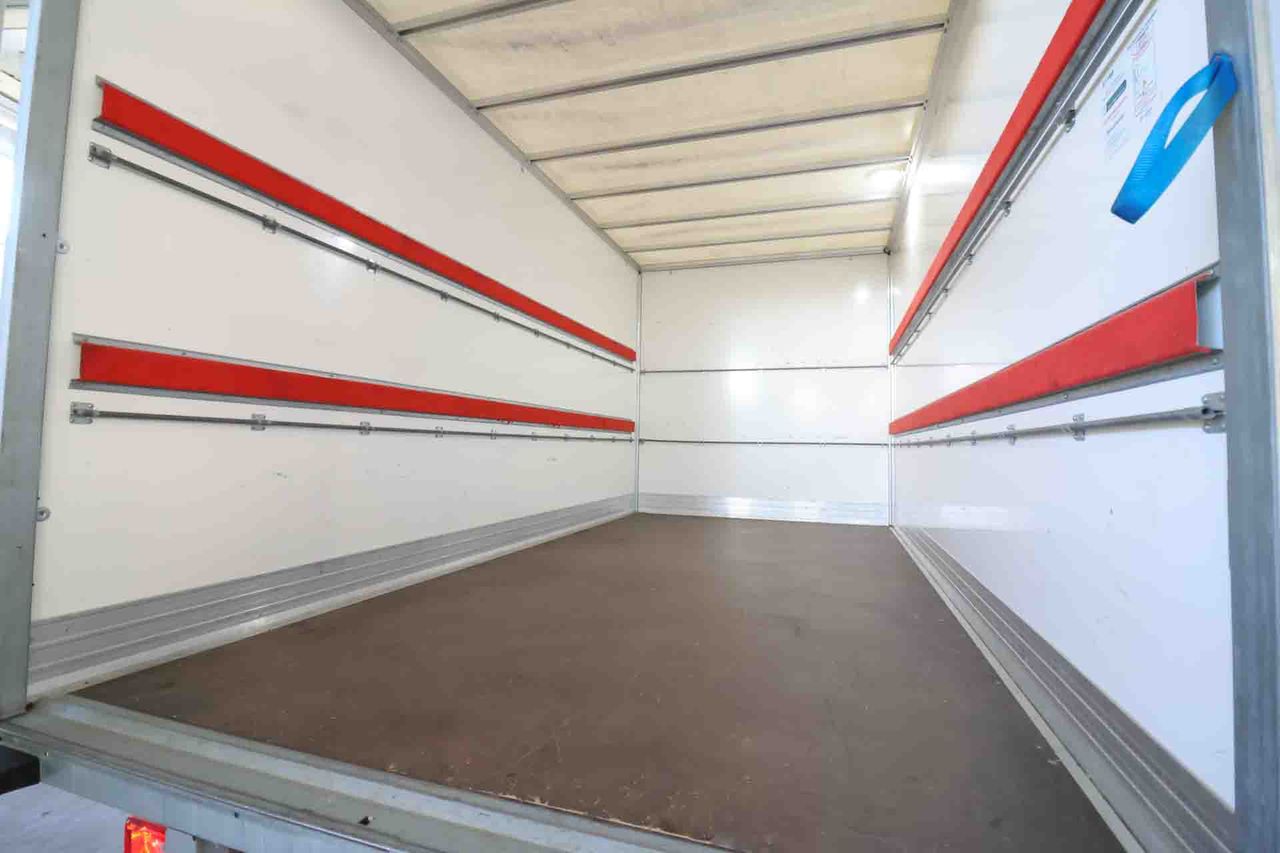 Ford Transit L4 2.0 Ecoblue Trend Business **Chasis cabina** - Foto 18