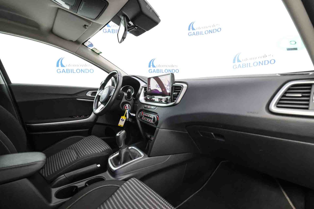 Kia XCeed 1.0 T-GDi Drive 74kW (100CV) - Foto 42