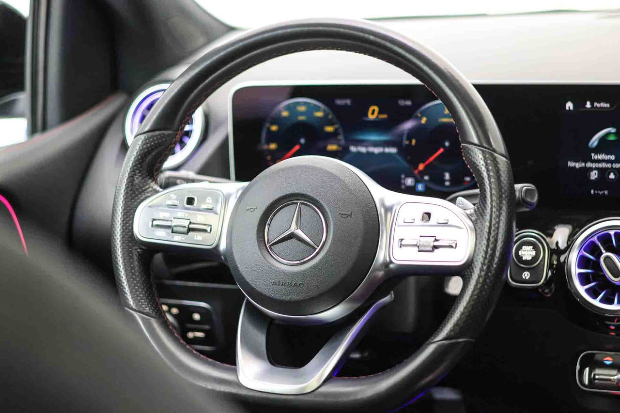 Mercedes Clase B B 180 d **AMG Line** Techo panorámico** - Foto 33