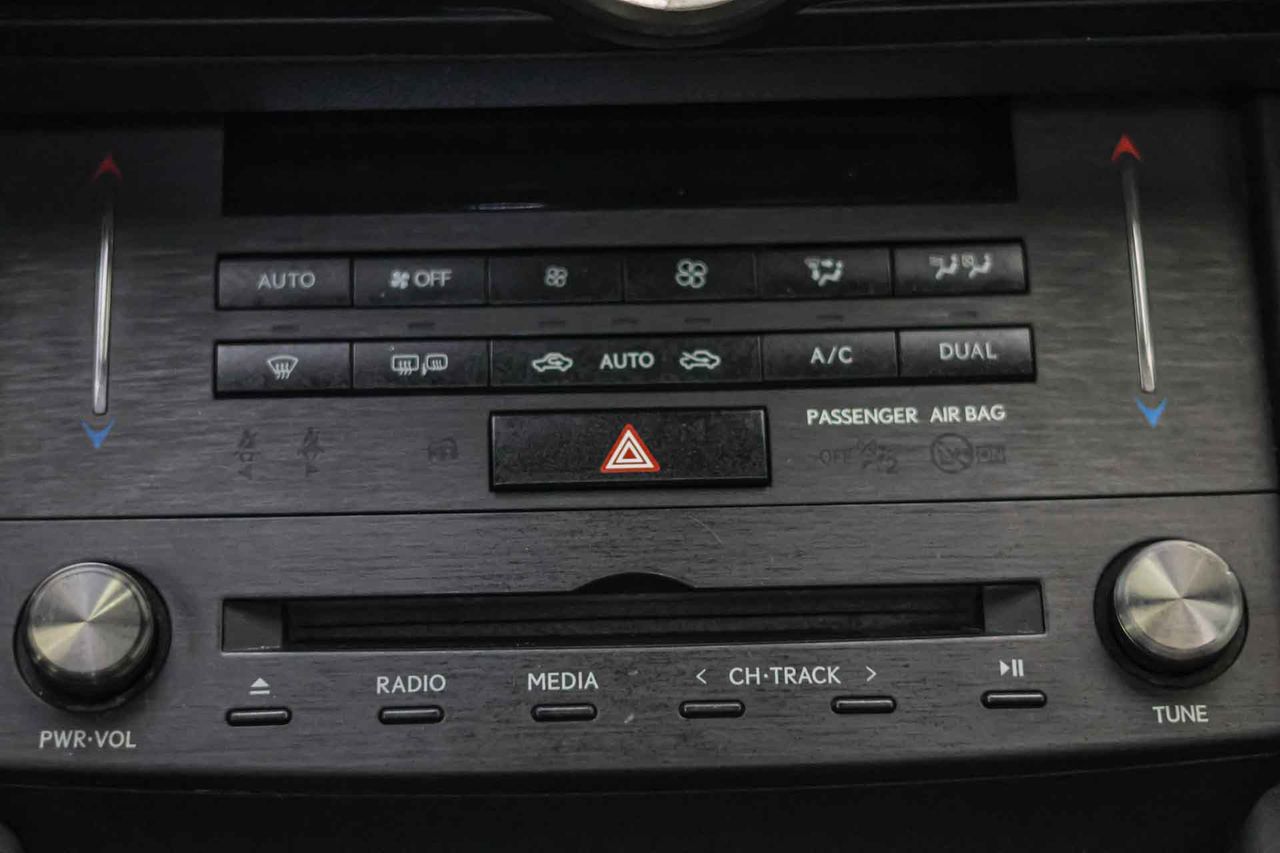 Lexus RC 2.5 300h Executive Navigation - Foto 48