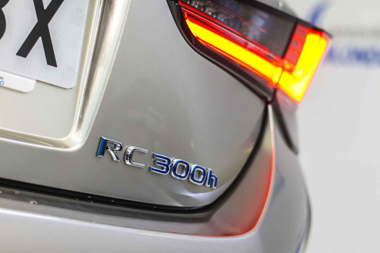 Lexus RC 2.5 300h Executive Navigation - Foto 14