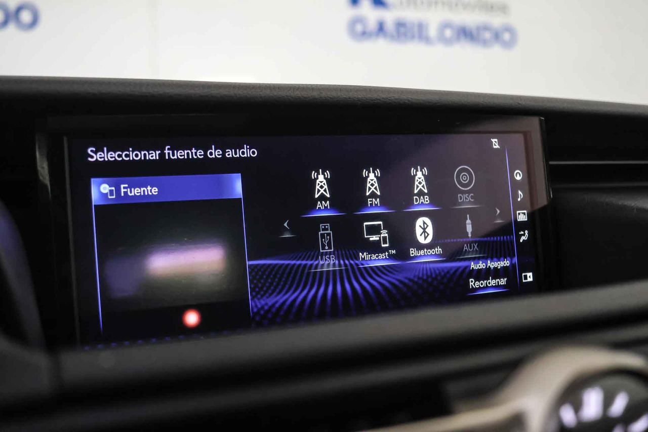 Lexus RC 2.5 300h Executive Navigation - Foto 58