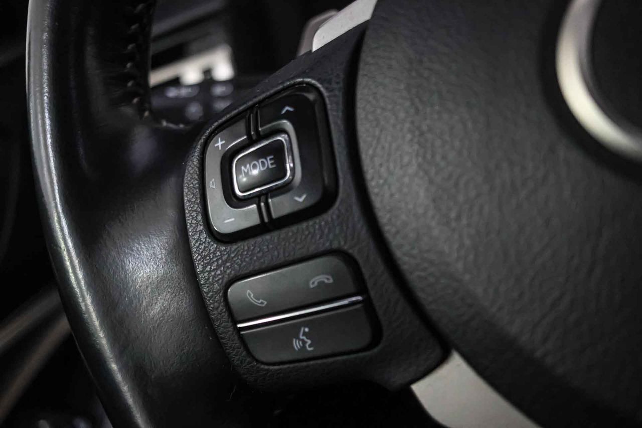 Lexus RC 2.5 300h Executive Navigation - Foto 37