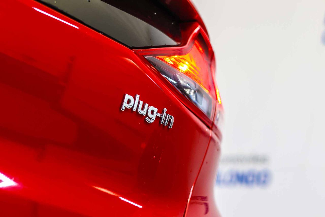 Hyundai IONIQ 1.6 GDI PHEV Klass DCT - Foto 18