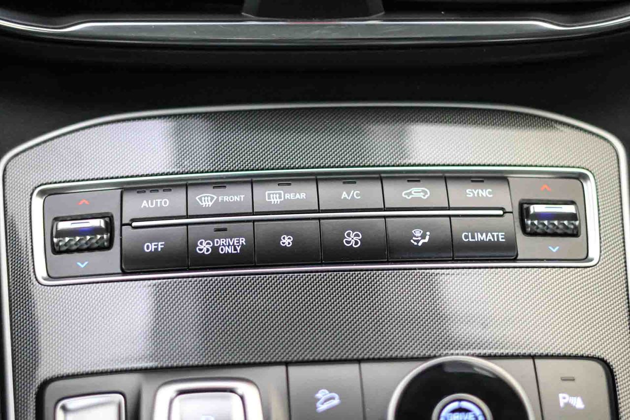 Hyundai Santa Fe 1.6 TGDi HEV Klass Auto 4x2 **7 Plazas** - Foto 45