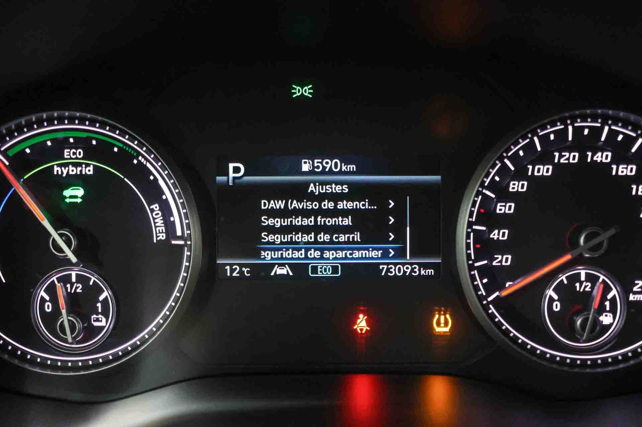 Hyundai Santa Fe 1.6 TGDi HEV Klass Auto 4x2 **7 Plazas** - Foto 39