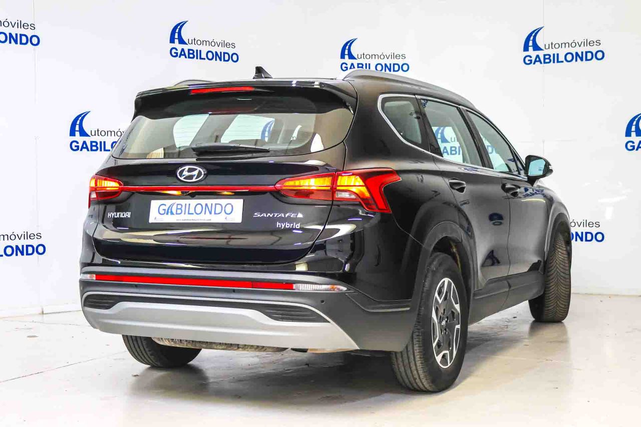 Hyundai Santa Fe 1.6 TGDi HEV Klass Auto 4x2 **7 Plazas** - Foto 10