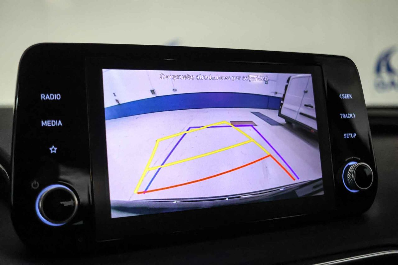 Hyundai Santa Fe 1.6 TGDi HEV Klass Auto 4x2 **7 Plazas** - Foto 58