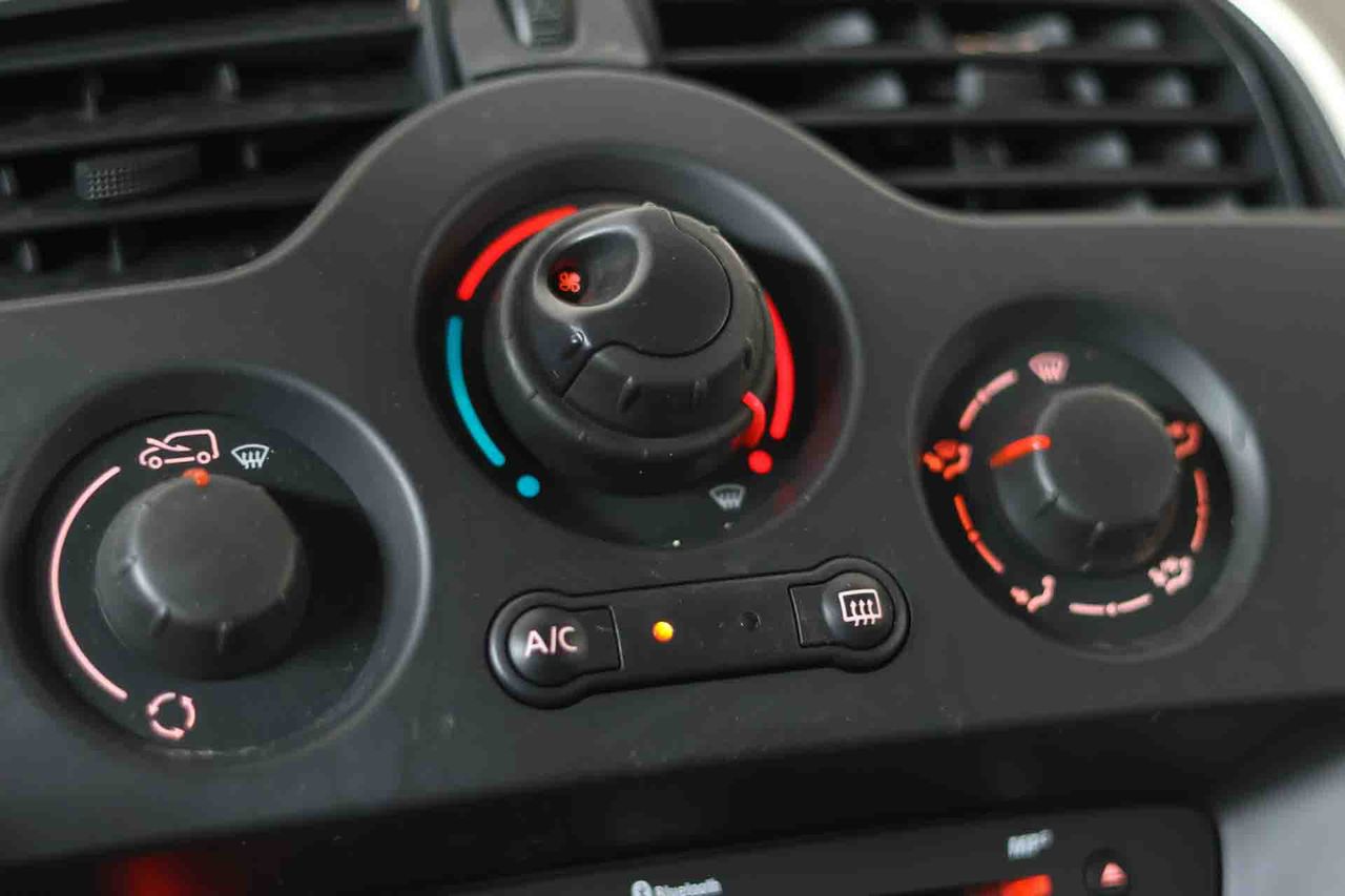 Renault Kangoo Combi Maxi 1.5dCi - Foto 42