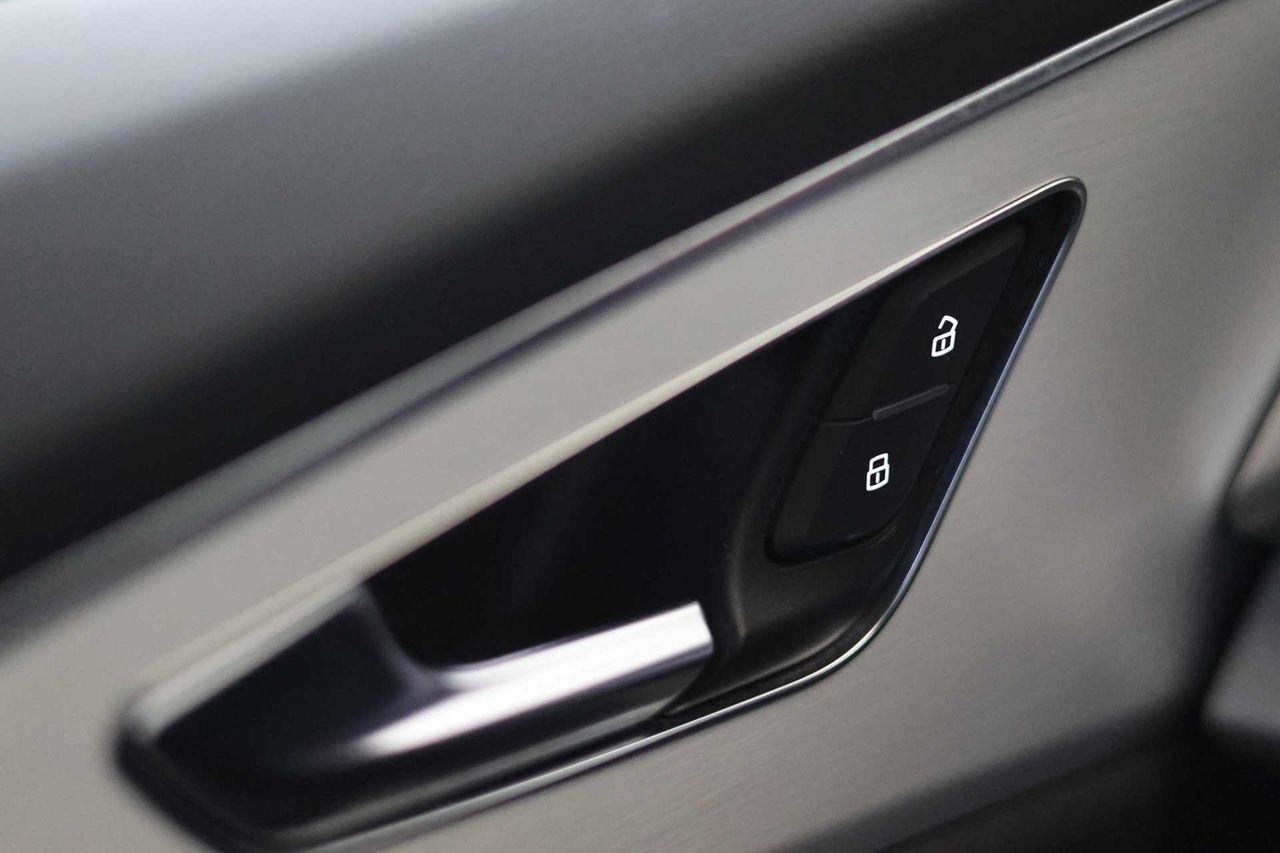 Audi Q8 55 TFSIe 280kW Black L quattro tiptronic - Foto 36