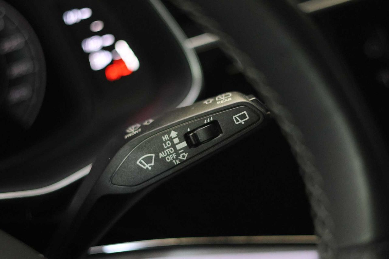 Audi Q8 55 TFSIe 280kW Black L quattro tiptronic - Foto 45