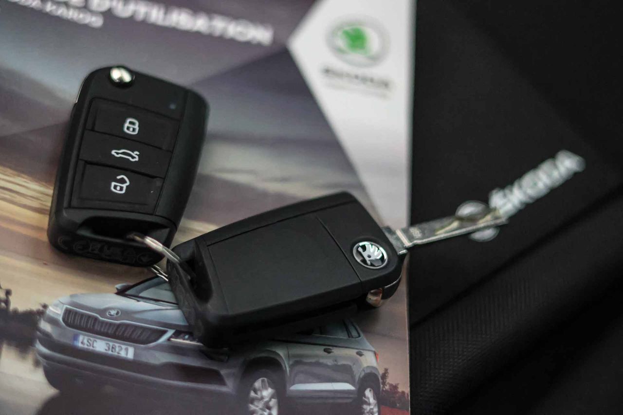 Skoda Karoq 1.5 TSI 110kW (150CV) DSG ACT Ambition - Foto 70